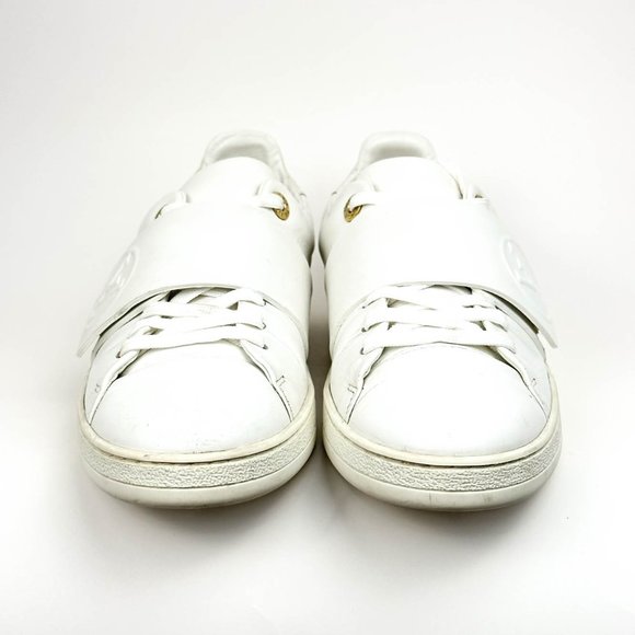 Louis Vuitton Sneakers- Size 39 - Picture 5 of 16